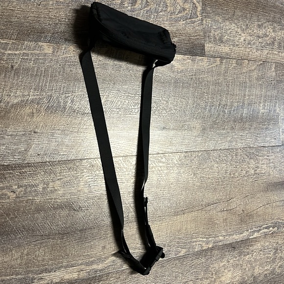 Like New Lululemon Mini Belt Bag - Picture 5 of 7
